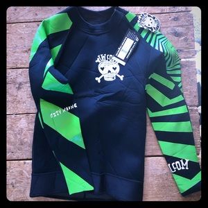Volcom wet suit top M